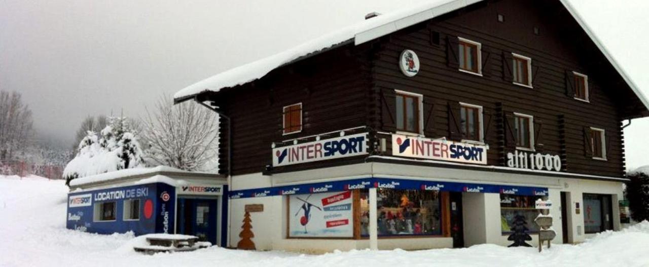 Place Royale Pour 10 A 12 Personnes A 30 Met Des Pistes De Ski Et Vtt Métabief المظهر الخارجي الصورة