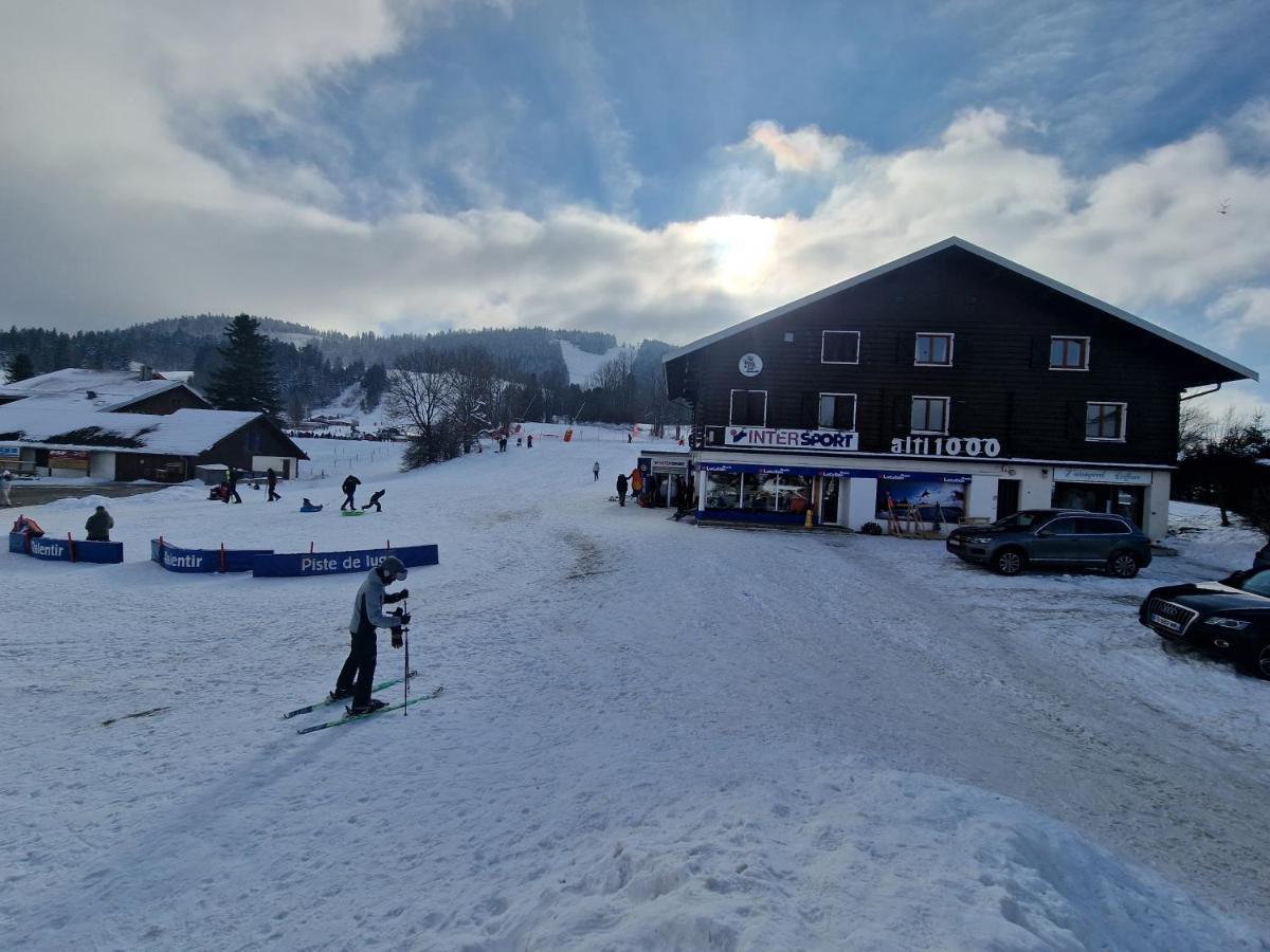 Place Royale Pour 10 A 12 Personnes A 30 Met Des Pistes De Ski Et Vtt Métabief المظهر الخارجي الصورة